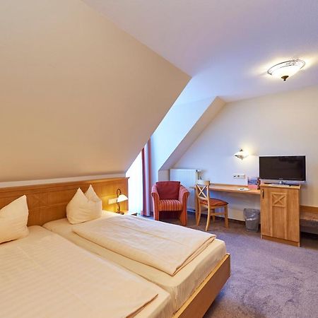 Landhotel Im Klostereck Strubel-Roos フロンハイム エクステリア 写真