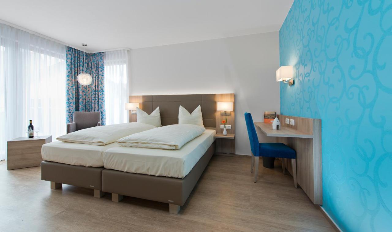 Landhotel Im Klostereck Strubel-Roos フロンハイム エクステリア 写真